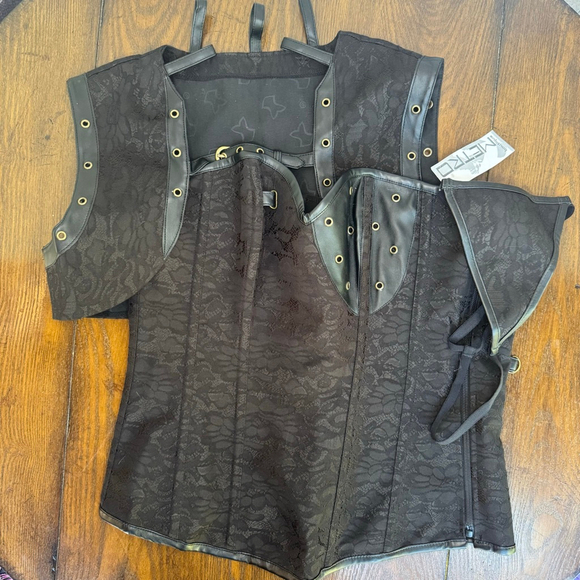 Costume, Masquerade, Steampunk Lace Corset, Sexy Halloween Wig, Women’s Bundle - Picture 5 of 13